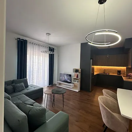 Angie's * Tirana